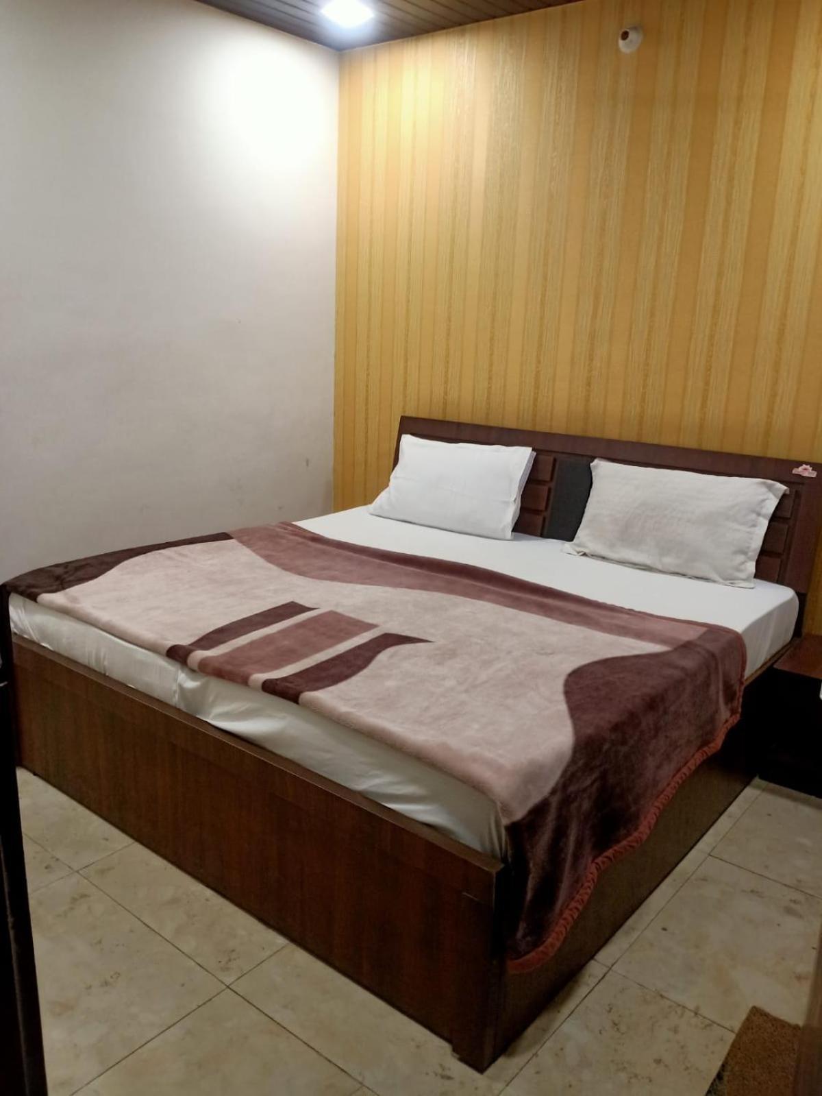 Sapphire Palace 3 Hotel Τζαϊπούρ Εξωτερικό φωτογραφία